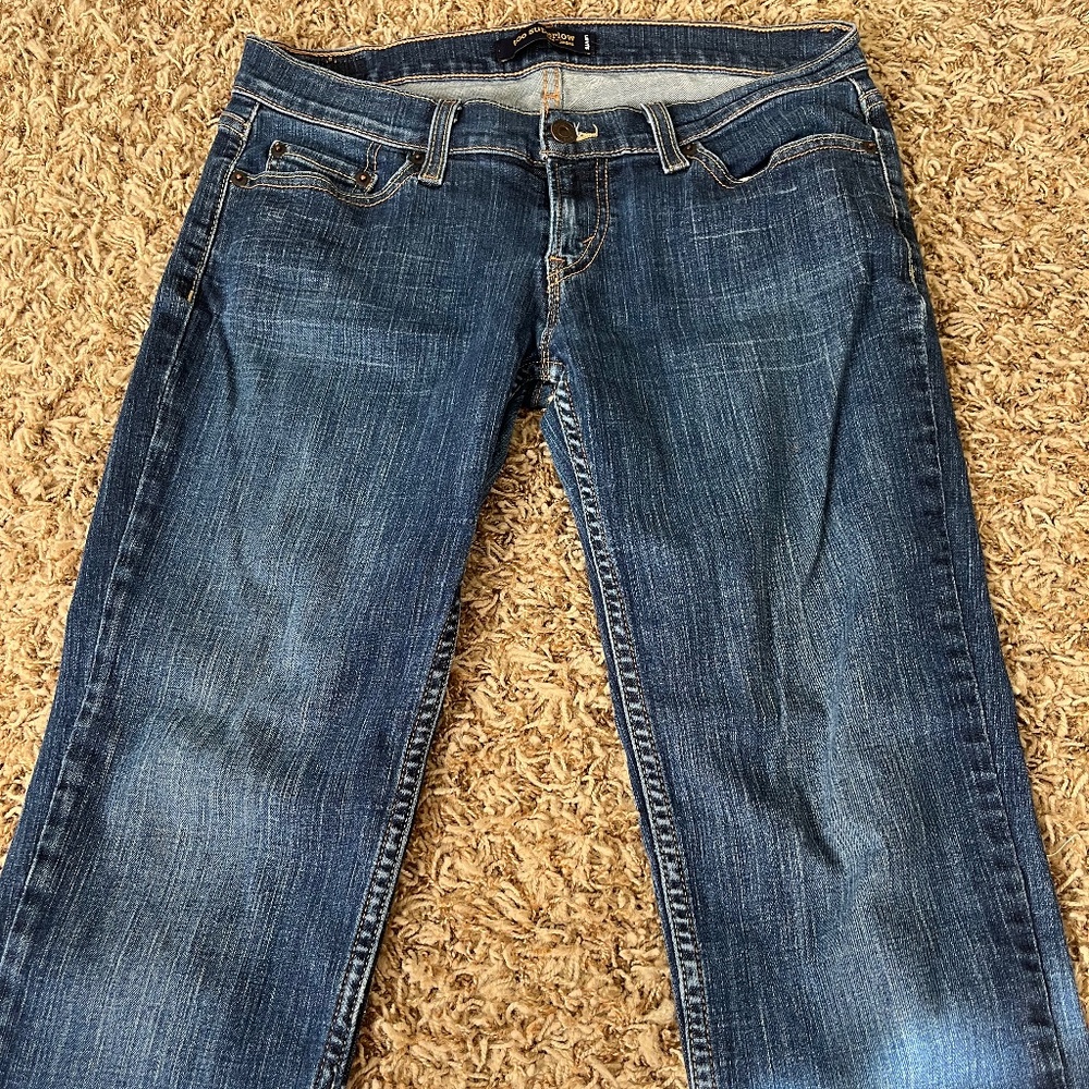Levi jeans